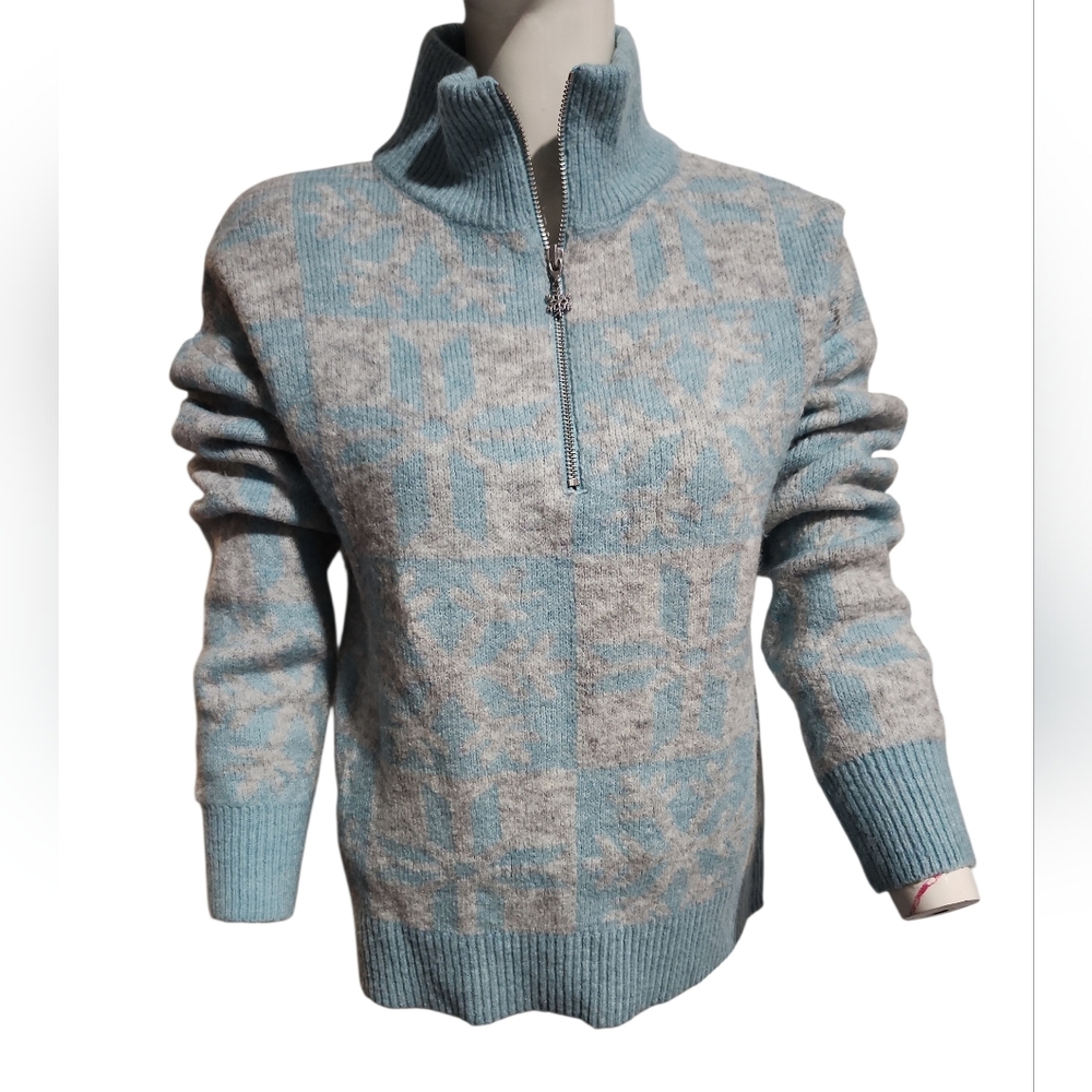 LOFT Blue and Gray Patterned Turtleneck Sweater